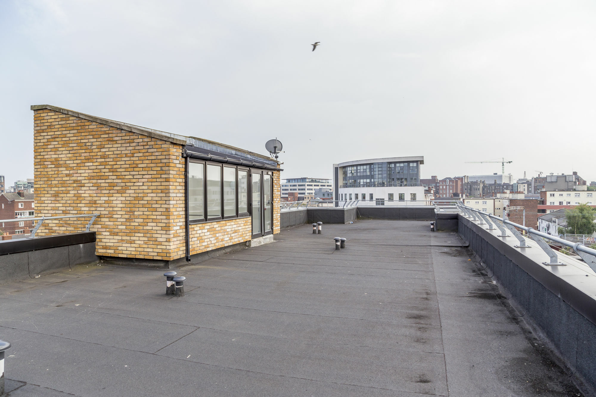 Pearse Street Suites Dublin Exterior photo